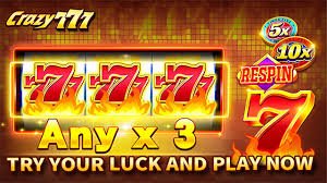 Filipino player downloading 25 PHDream app on Android smartphone